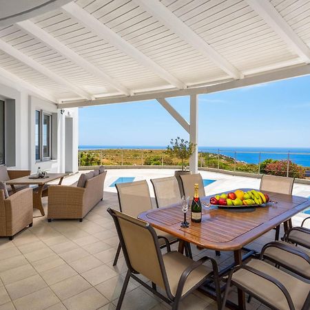 Villa Zafira - Seaview Manor With Heated Pool Kallithéa 외부 사진