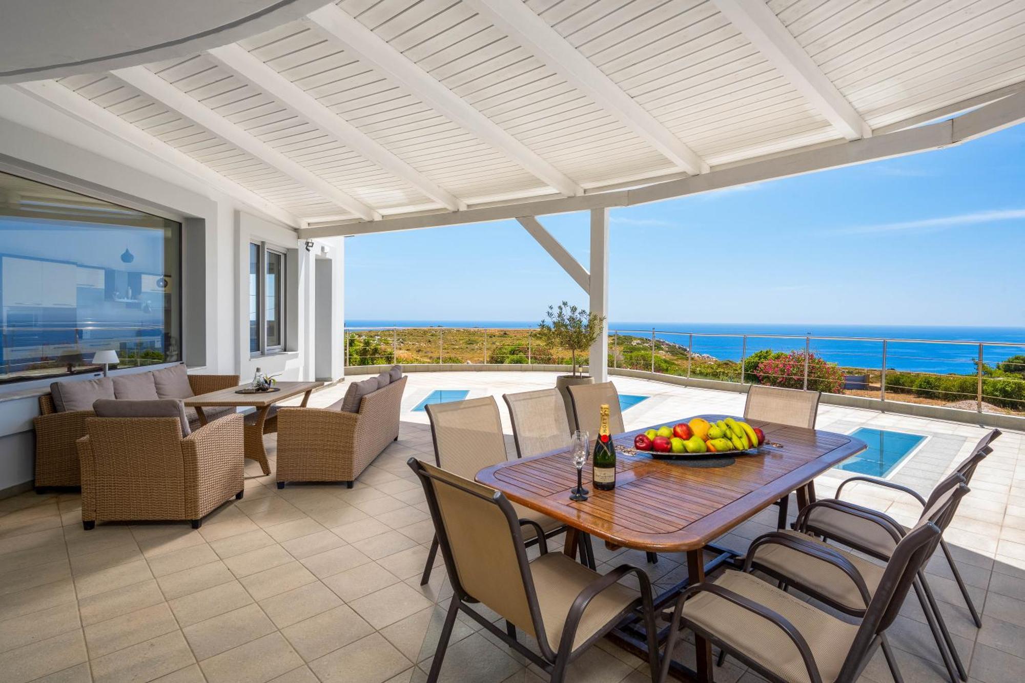 Villa Zafira - Seaview Manor With Heated Pool Kallithéa 외부 사진