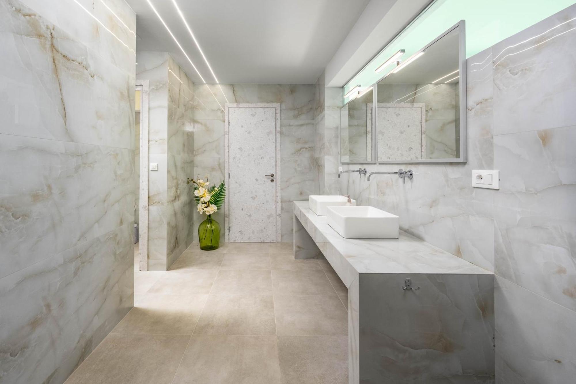 Villa Zafira - Seaview Manor With Heated Pool Kallithéa 외부 사진